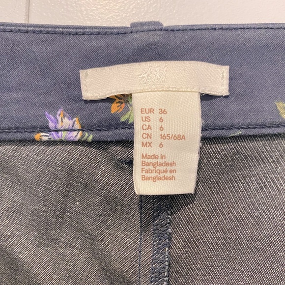 Floral Dress Pants/Slacks - Picture 3 of 5